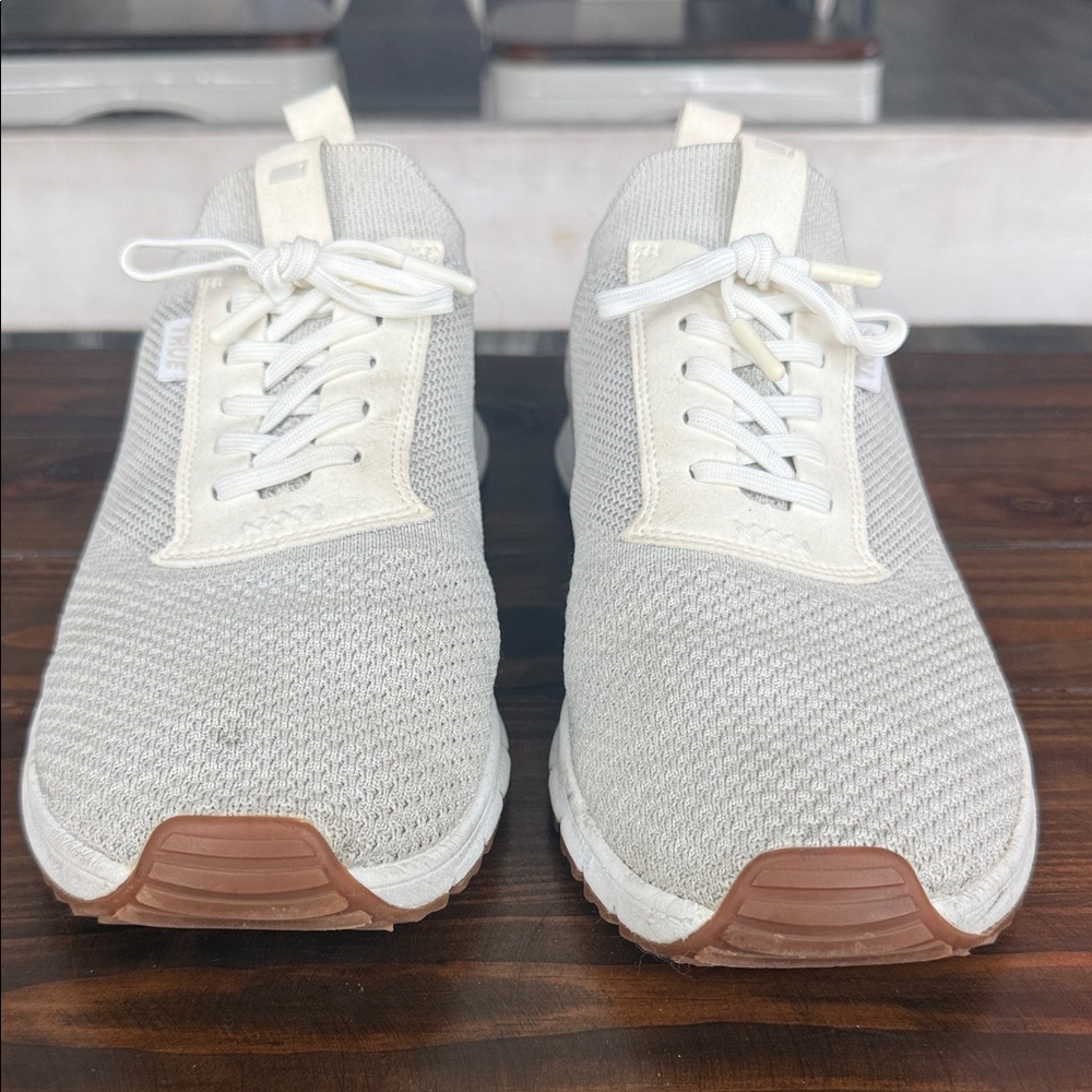 True Linkswear Knit II Men's White Athletic Shoes Size 12 Gray White Sneakers - Picture 3 of 12